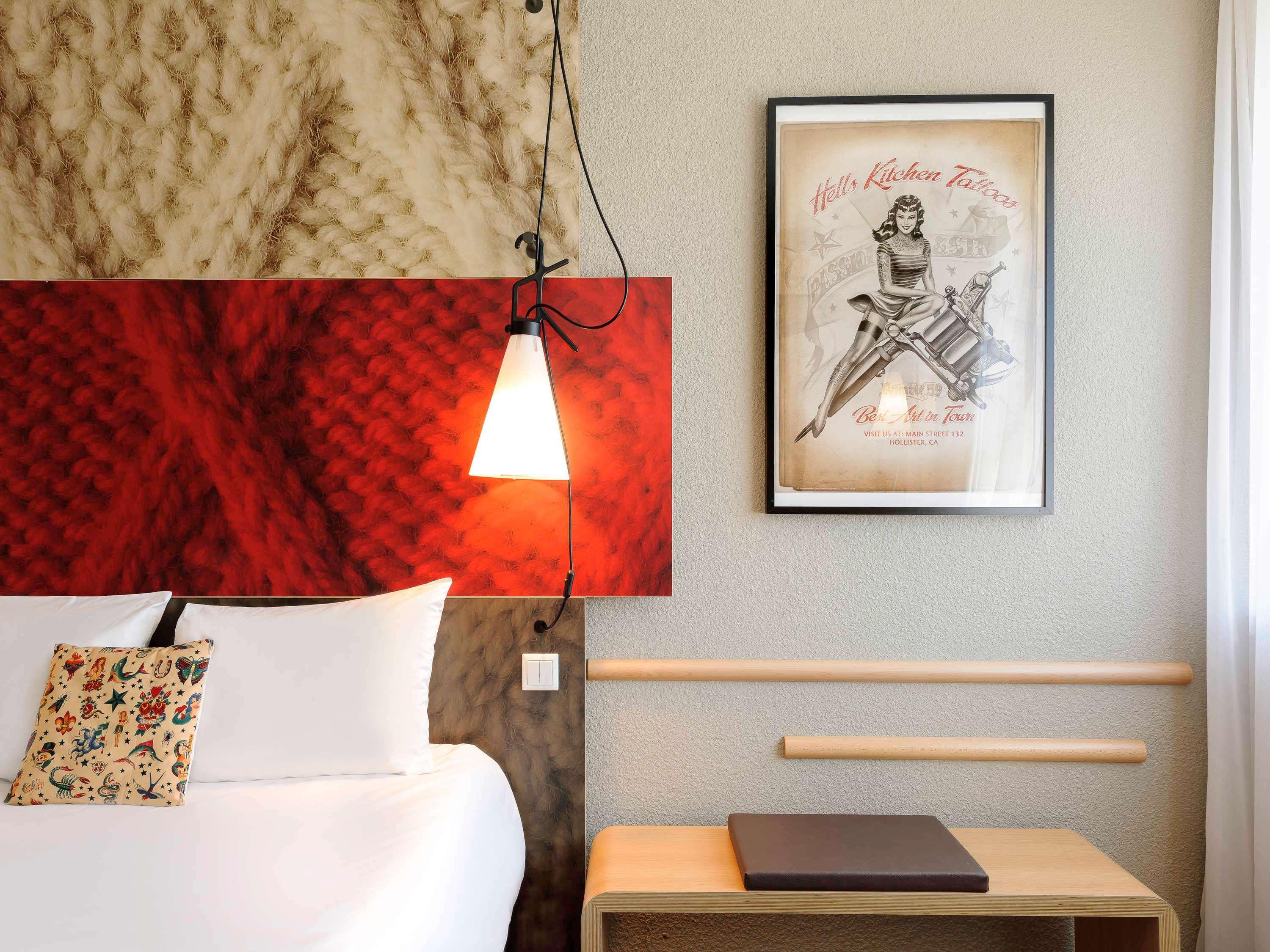 Hotel Ibis Berlin Mitte Esterno foto